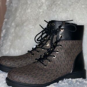 New Alistair Signature Logo Combat Boot